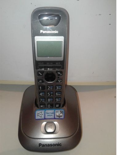 Лот: 12987776. Фото: 1. Беспроводной радиотелефон Panasonic... DECT и радиотелефоны