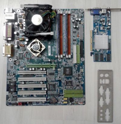 Лот: 8380397. Фото: 1. Материнская плата GA-8SQ800\Intel... Материнские платы