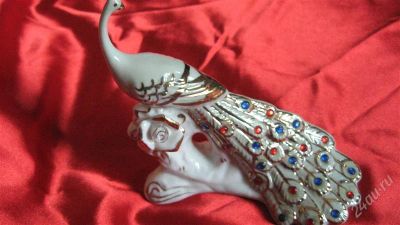 Лот: 1569843. Фото: 1. Статуэтка Павлин. Фигурки, статуэтки