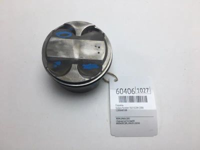 Лот: 20400619. Фото: 1. Поршень Subaru Forester 2006 12006AD100... Двигатель и элементы двигателя