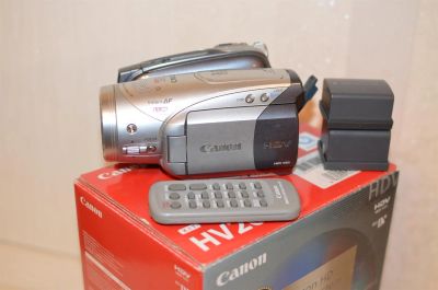 Лот: 3240016. Фото: 1. Canon HV20 HDTV. Видеокамеры