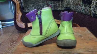 Лот: 4412206. Фото: 1. ботинки для девочки 20 размер... Ботинки