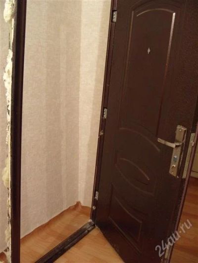 Лот: 1320772. Фото: 1. Дверь металлическая китайская... Фурнитура, комплектующие
