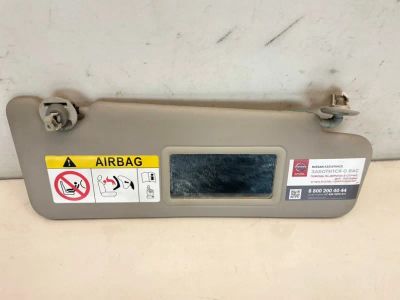 Лот: 21702521. Фото: 1. Козырек солнцезащитный Nissan... Двигатель и элементы двигателя