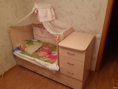 Лот: 17326355. Фото: 1. Детская кровать-трансформер с... Детские кровати и кроватки