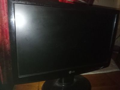 Лот: 22813516. Фото: 1. Монитор LG 19дм. ЖК-мониторы