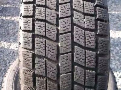 Лот: 6489586. Фото: 1. Зимние шины 195/60R15 Bridgestone... Шины