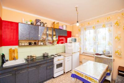 Лот: 25291086. Фото: 1. 3-комн. квартира , Красноярск... Квартиры, студии
