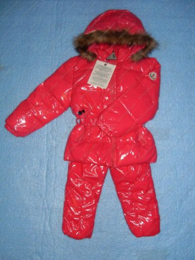 Лот: 4654883. Фото: 1. E179 детский комплект Moncler... Костюмы, пиджаки, комбинезоны