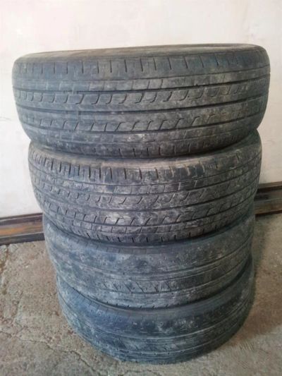 Лот: 3924104. Фото: 1. комплект шин. шины докатка Bridgestone... Шины