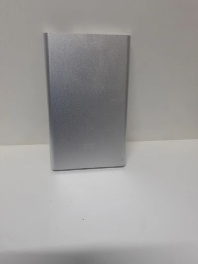 Лот: 19908920. Фото: 1. Power Bank Mi 12000 mAh б.у 5v... Внешние, портативные аккумуляторы для смартфонов (Power bank)