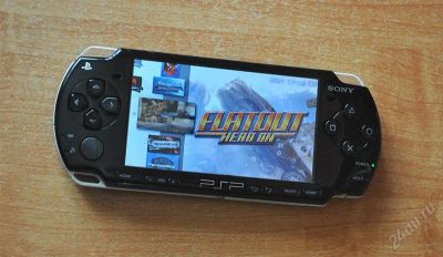 Лот: 1856239. Фото: 1. Sony psp. Игры запускаются с флешки... Игровые приставки, консоли