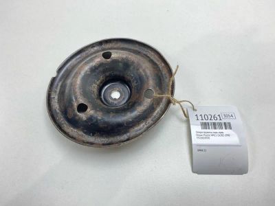 Лот: 25278638. Фото: 1. Опора пружины Nissan Prairie 1990... Двигатель и элементы двигателя