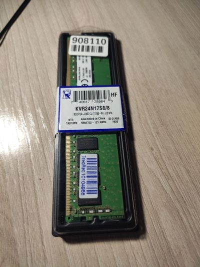 Лот: 15955006. Фото: 1. Оперативная память DDR4 8 Гб 2400... Оперативная память