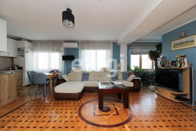 Лот: 25286220. Фото: 1. 3-комн. квартира , Красноярск... Квартиры, студии