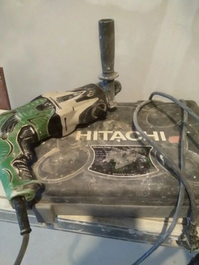Лот: 15817618. Фото: 1. Нерабочий перфоратор Hitachi. Запчасти