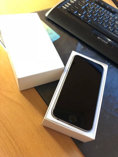 Лот: 10649643. Фото: 1. Iphone 6 (64GB) Оригинал, отличное... Смартфоны