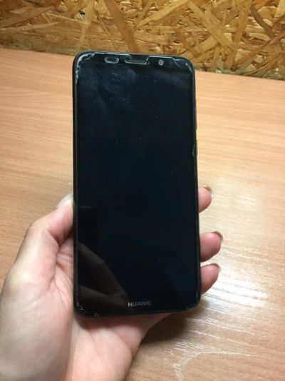 Лот: 14548037. Фото: 1. Смартфон Huawei Y5 lite Blue... Смартфоны