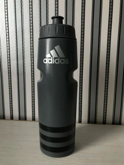 Лот: 11189464. Фото: 1. бутылка для воды adidas 750ml. Спортивная посуда