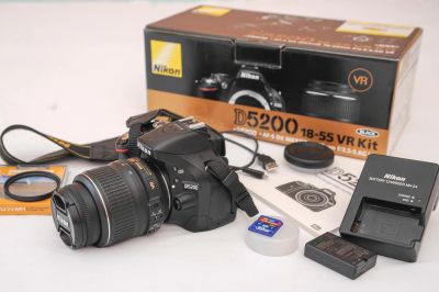 Лот: 8160615. Фото: 1. Nikon D5200 Kit 18-55mm VR - 25... Цифровые зеркальные