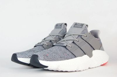 Лот: 16879047. Фото: 1. Кроссовки Adidas Prophere Gray... Кеды, кроссовки, слипоны