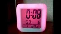 Лот: 3666935. Фото: 1. Будильник меняющий цвета, со звуками... Подарки на 8 марта