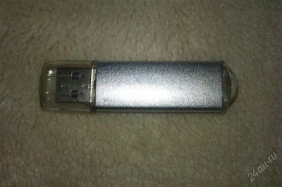 Лот: 1417137. Фото: 1. Флешка USB 4Gb. USB-флеш карты