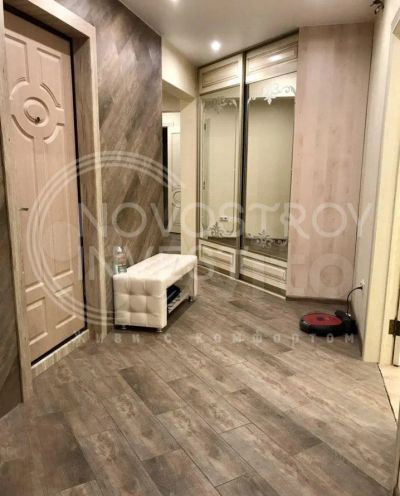 Лот: 17239616. Фото: 1. 4-к квартира, 113.7 м²,. Квартиры, студии