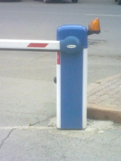 Лот: 3214204. Фото: 1. шлагбаум. Ворота, заборы, шлагбаумы