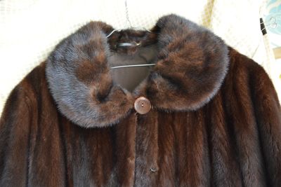 Лот: 11670678. Фото: 1. Шуба норковая Saga Mink. Верхняя одежда