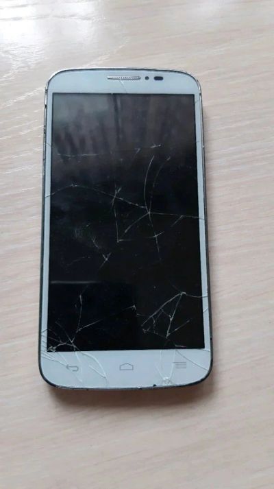 Лот: 14580194. Фото: 1. Alcatel onetouch неисправен. Смартфоны