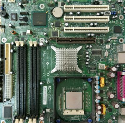 Лот: 9449465. Фото: 1. Материнская плата Intel D865glc... Материнские платы