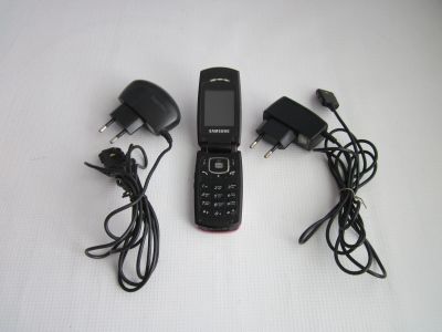 Лот: 18239051. Фото: 1. Samsung SGH-X210. Кнопочные мобильные телефоны