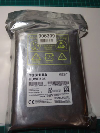Лот: 14912665. Фото: 1. Новый жёсткий диск 3,5 Toshiba... Жёсткие диски (HDD)