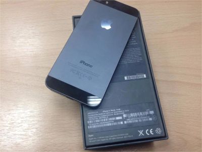 Лот: 6621678. Фото: 1. Apple iPhone 5 Black 16gb хорошее... Смартфоны