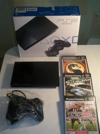Лот: 1772244. Фото: 1. sony playstation 2 (новая.чипованая... Игровые приставки, консоли