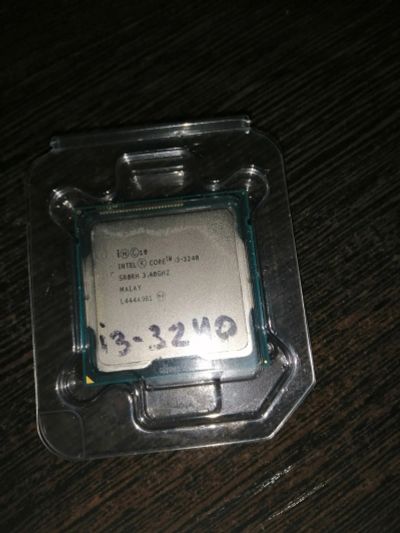 Лот: 19088508. Фото: 1. Процессер intel i3-3240. Процессоры