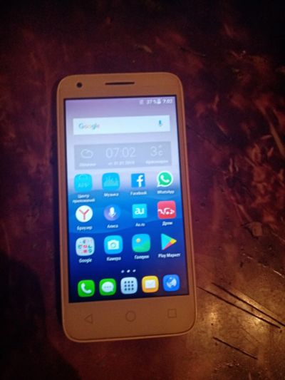 Лот: 16869612. Фото: 1. Alcatel one touch pixi3. Смартфоны