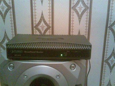 Лот: 761203. Фото: 1. Router. Маршрутизаторы (роутеры)