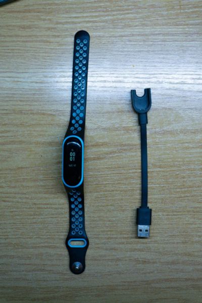 Лот: 15958000. Фото: 1. MI Band 3. Смарт-часы, фитнес-браслеты, аксессуары