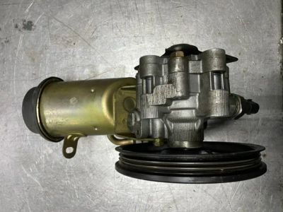 Лот: 18792721. Фото: 1. Насос гур Toyota FunCargo тойота... Ходовая, подвеска, рулевое управление