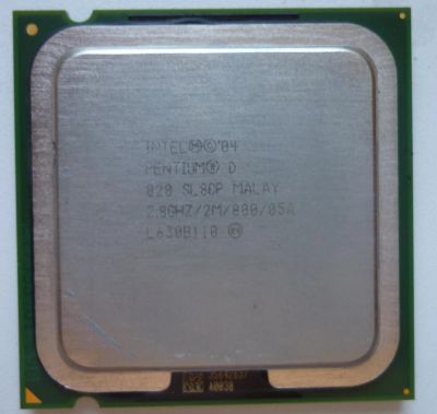 Лот: 4079828. Фото: 1. Процессор Intel Pentium D 820... Процессоры