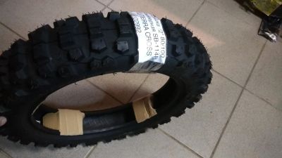 Лот: 12078476. Фото: 1. Покрышка 12" 80/100 бескамерная... Запчасти