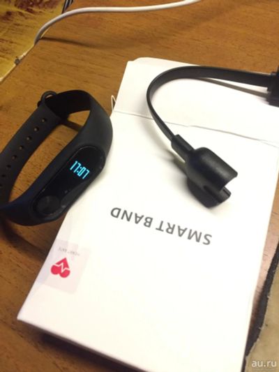 Лот: 10434830. Фото: 1. Smart Bracelet. Смарт-часы, фитнес-браслеты, аксессуары