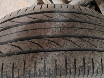 Лот: 23130163. Фото: 1. Bridgestone dueler h/p 265/60... Шины