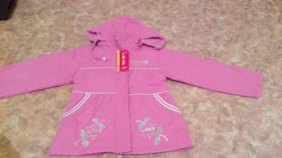 Лот: 6064735. Фото: 1. курточка на девочку 3-5 лет. новая. Верхняя одежда