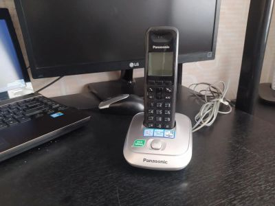 Лот: 16662030. Фото: 1. Радиотелефон "Panasonic KX-TG6411RU... DECT и радиотелефоны
