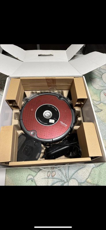 Лот: 21547005. Фото: 1. iRobot Roomba 625. Пылесосы, паровые швабры