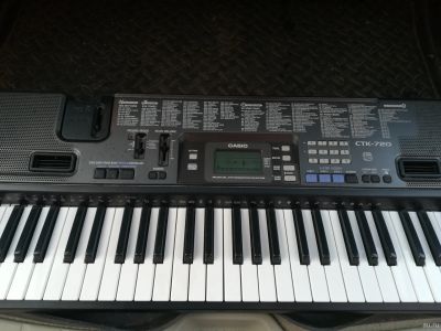 Лот: 14960464. Фото: 1. Синтезатор Casio CTK-720. Клавишные