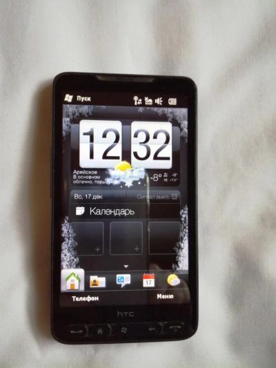 Лот: 10777368. Фото: 1. Смартфон HTC hd2 с аккумулятором... Смартфоны
